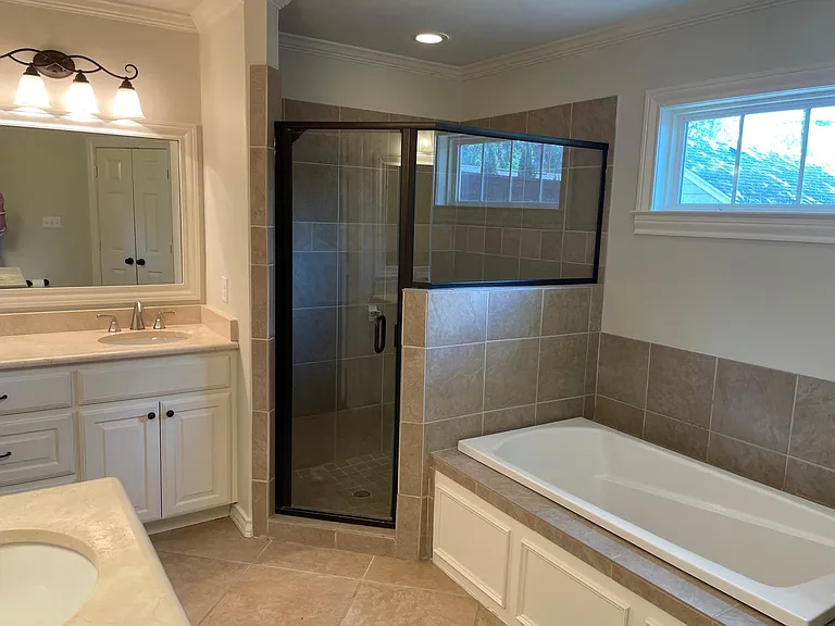 4421 Birchman Ave — Photo 8
