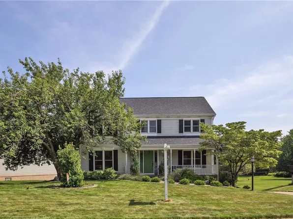 1702 Wheatland Ct, Coraopolis, PA 15108