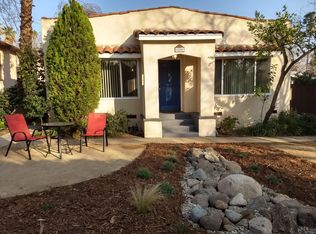 1590 N Hill Ave, Pasadena, CA 91104
