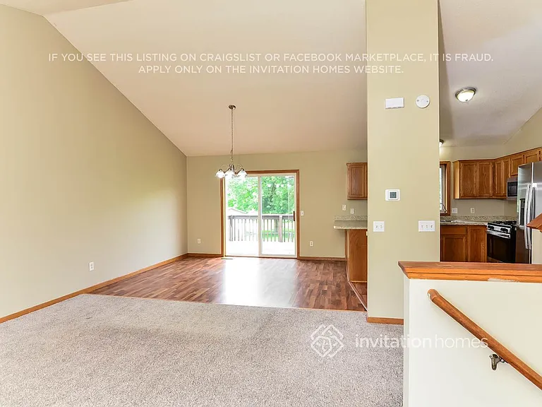 1211 Spruce St — Photo 8