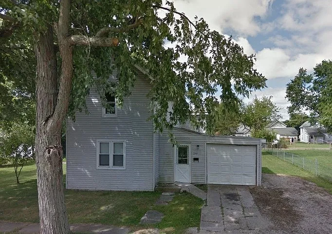 244 S Mann Ave