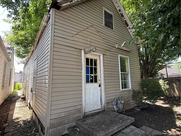 327 Galt Street, New Albany, IN 47150