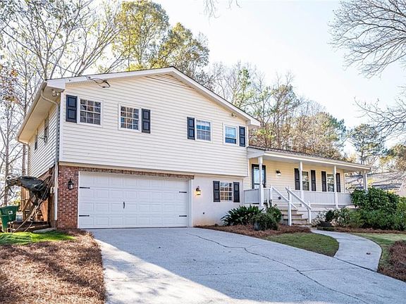 3rd image of 4331 Fawn Ln SE