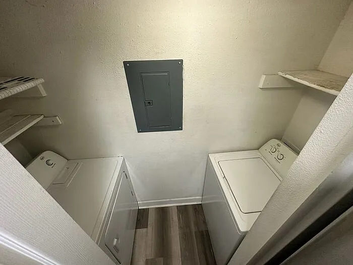 3772 Idlebrook Cir #108 — Photo 7