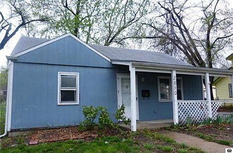 1st image of 2830 Highland Dr