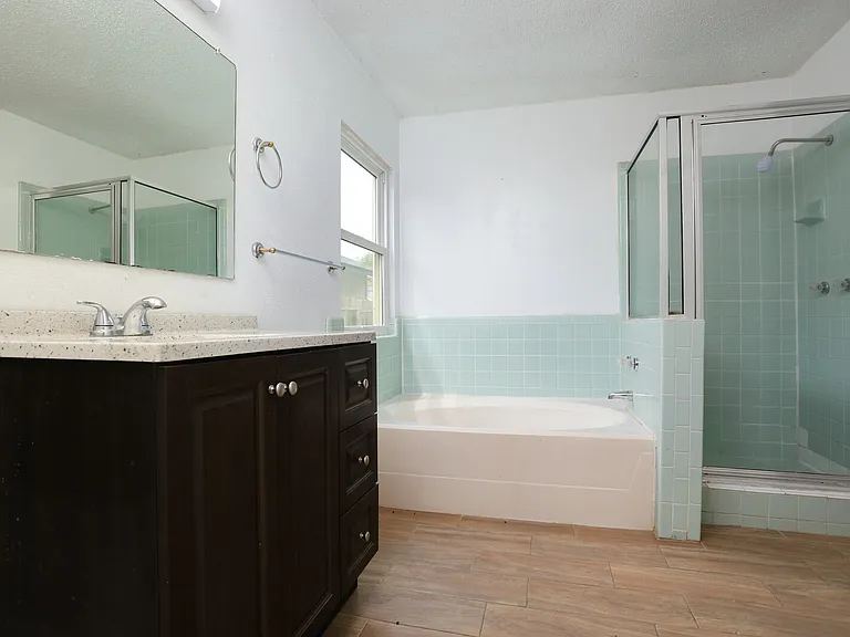 7068 Beech Trail Dr — Photo 12