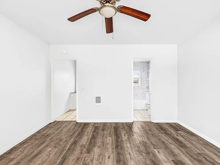 904 Atlantic ave — Photo 15