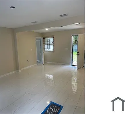 4713 Portsmouth Ave — Photo 9