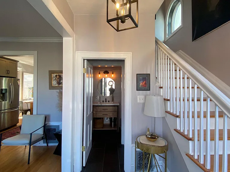 20 Bannock St — Photo 14