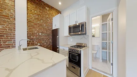 Rented by Bond New York