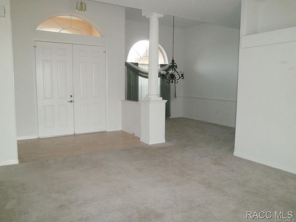 2nd image of 181 N Hambletonian Dr