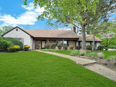 47 Hopewell Drive, Stony Brook, NY, 11790