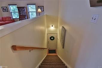 5th image of 1504 Briarwood Ln
