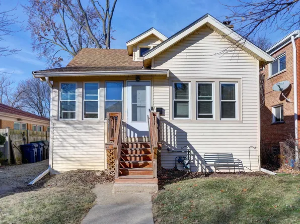 2211 Foster St, Evanston, IL 60201