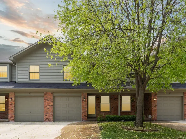 63 Maplegrove Dr, Clawson, MI 48017