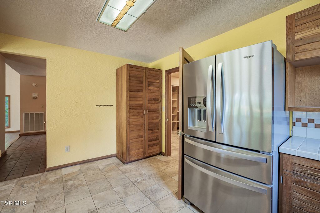 562 Gammon Rd, Kingsport, TN - More