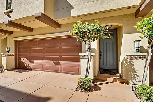 2182 Cosmo Way Photo 1