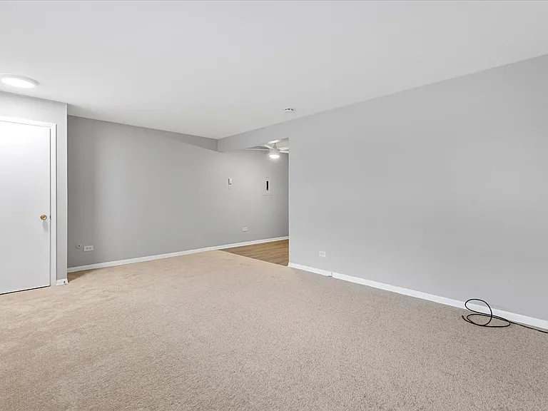 6256 W 64th Pl #202 — Photo 9