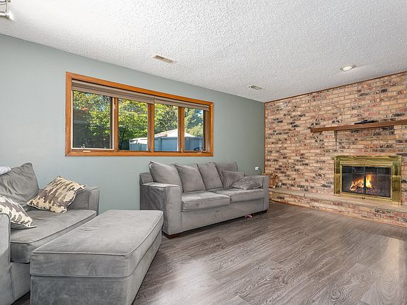4th image of 1521 Eagle Vista Dr