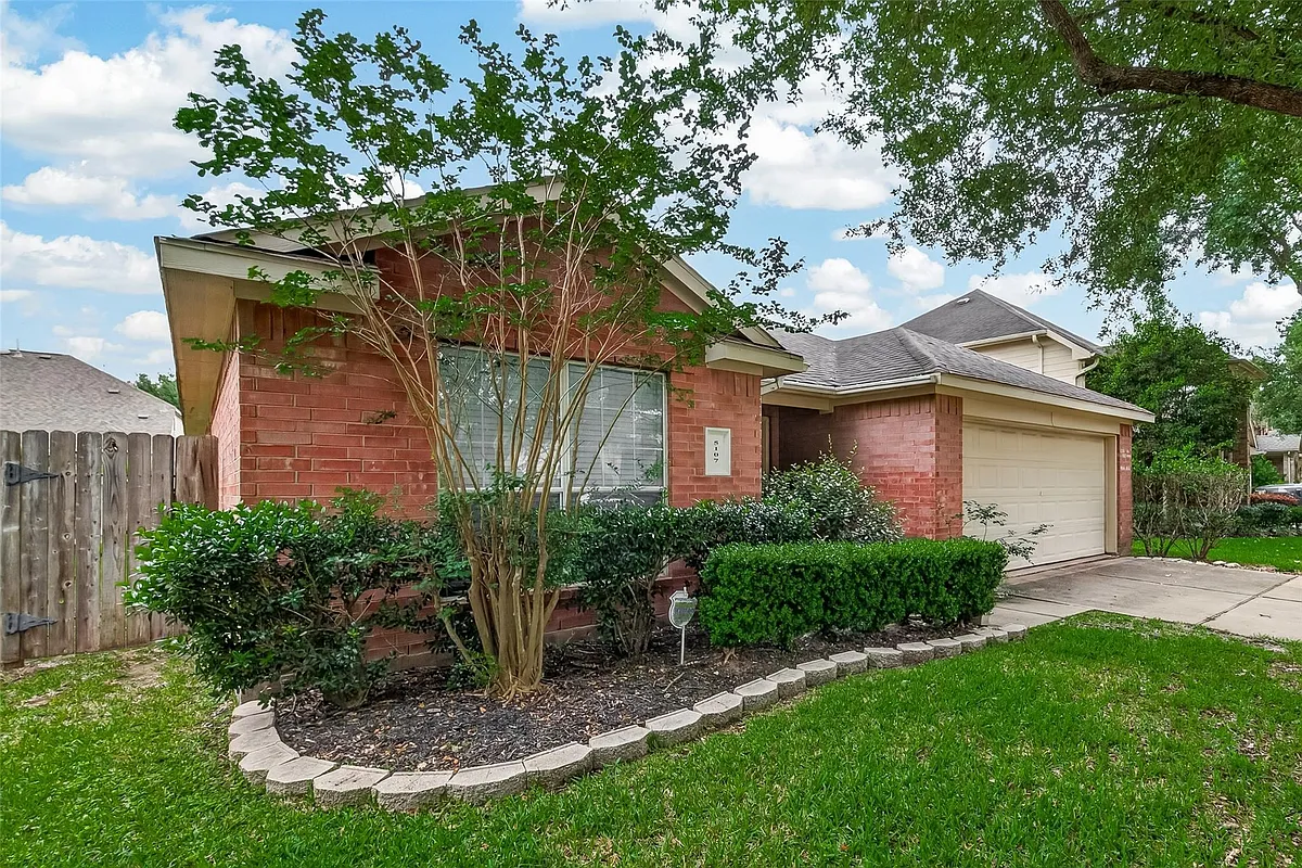 Building Photo - 5107 Moss Garden Ln