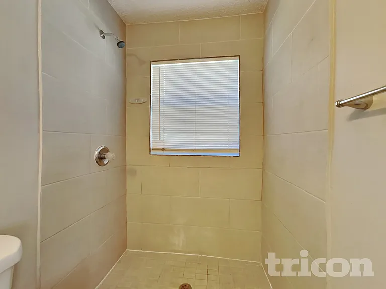 3154 Macdonald Dr — Photo 14