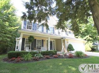 13347 Ravine View Dr, Grand Haven, MI 49417