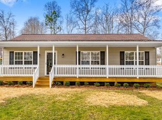 102 Falling Creek Dr, Thomasville, NC 27360