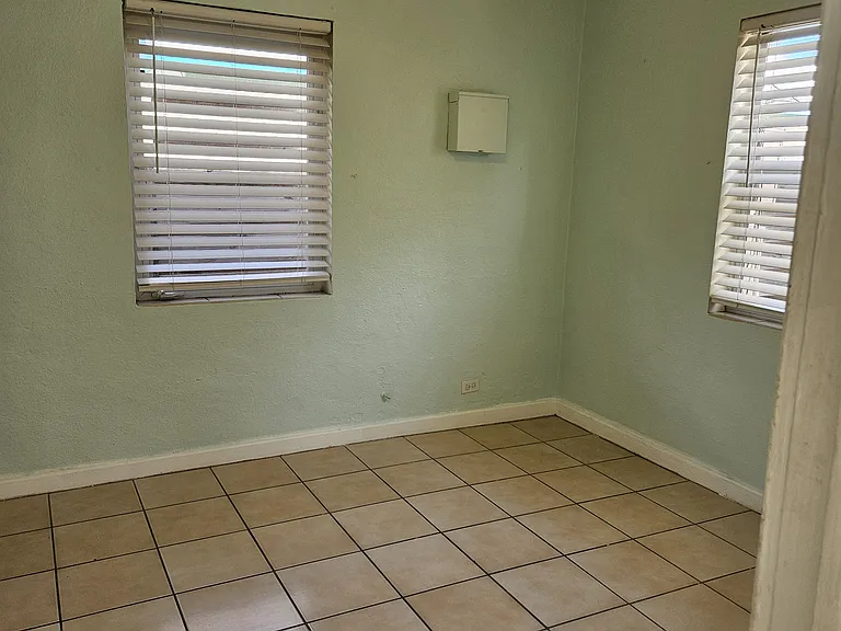 221 Condict Dr #3 — Photo 8