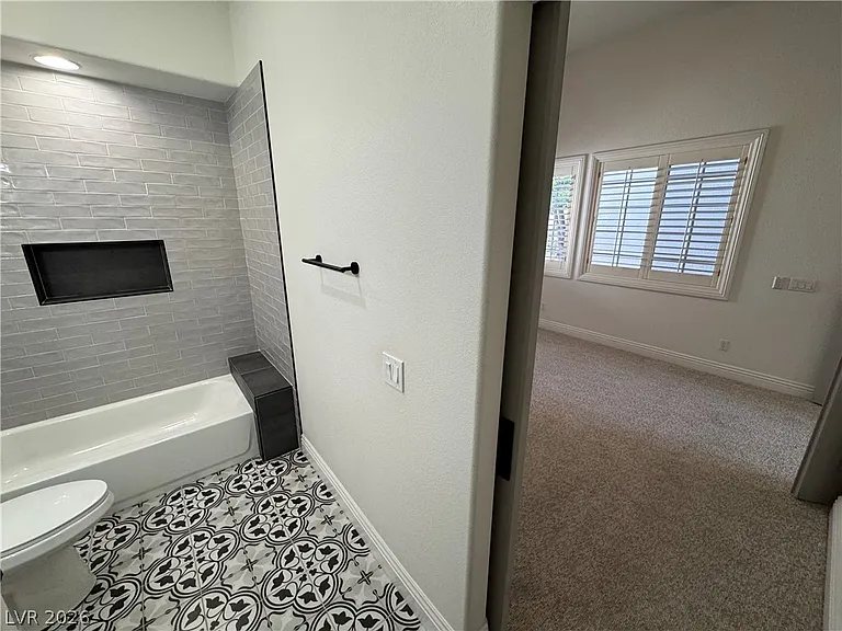 29 Plum Hollow Dr — Photo 37