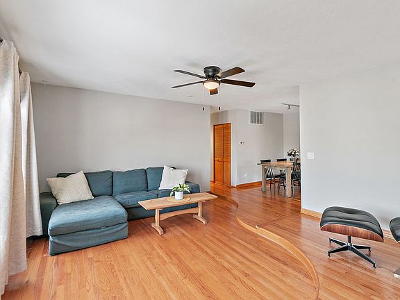4th image of 1021 Brunswick Hbr #1021