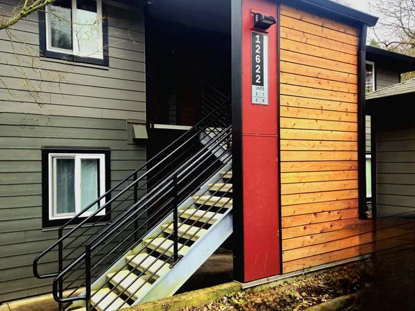 12622 NW Barnes Rd APT 6, Portland, OR 97229