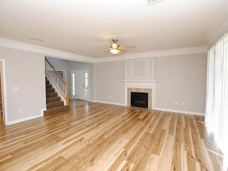 4038 Lionheart Dr — Photo 3