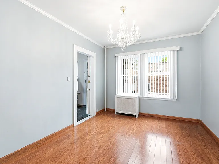 6799 Exeter St — Photo 10