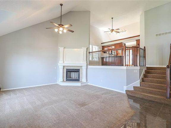 2nd image of 1317 SE Dalton Ct