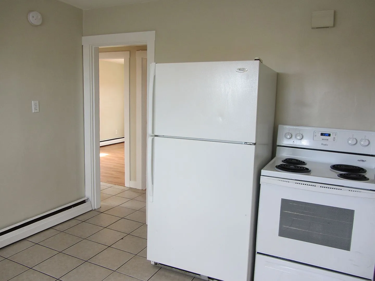 13 Bacon St — Photo 3