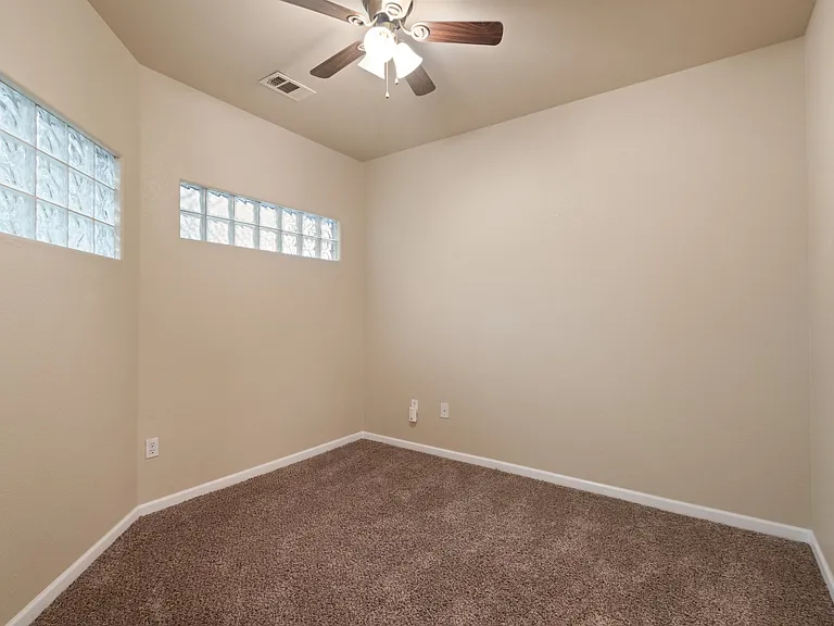 Secondary bedroom