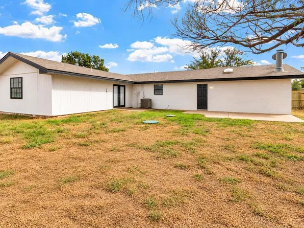 10705 E County Road 104, Midland, TX 79706