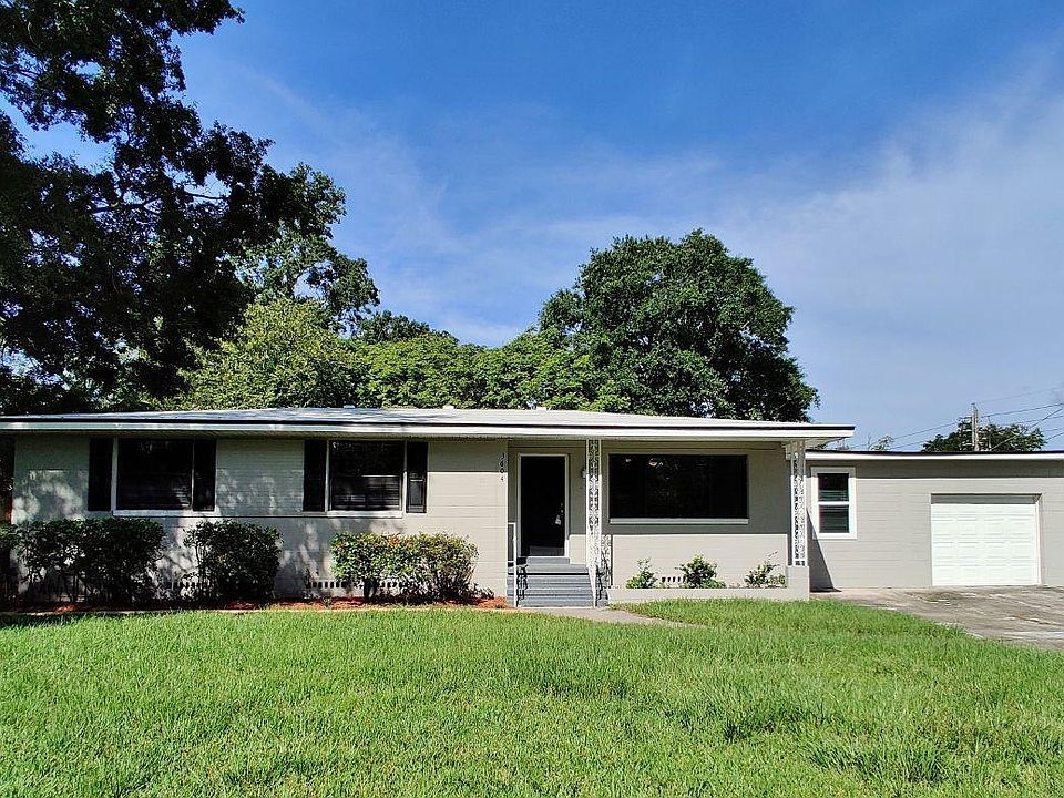 1st image of 3604 Ledbury Dr E