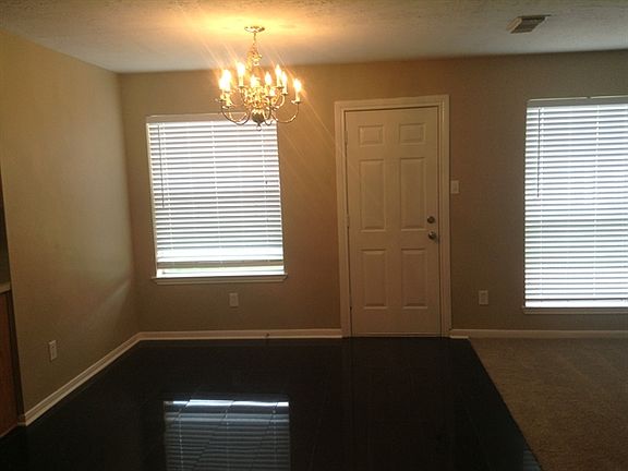 2nd image of 2123 Heatherwood Dr