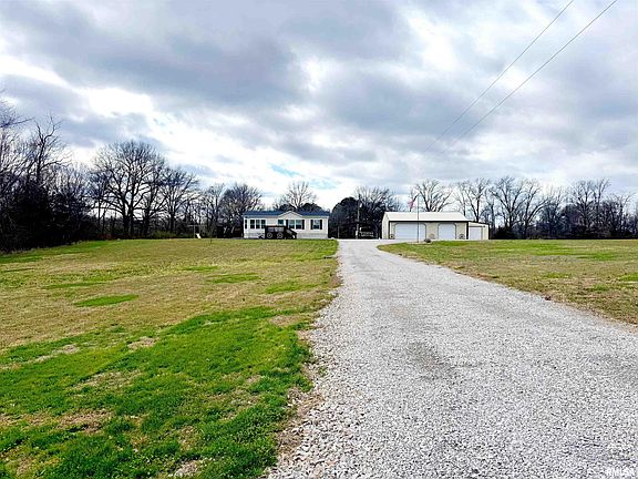 2nd image of 11271 W Center Rd