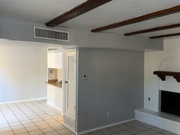 10605 Cuatro Vistas Dr #C — Photo 6