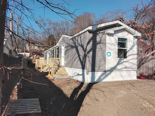 139 Lewis St TRAILER 36, Naugatuck, CT 06770
