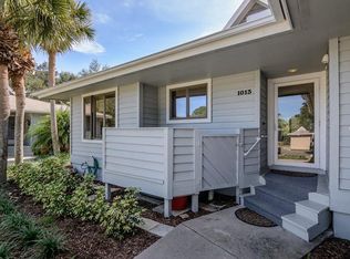 1013 Caravel Ct, Tarpon Springs, FL 34689