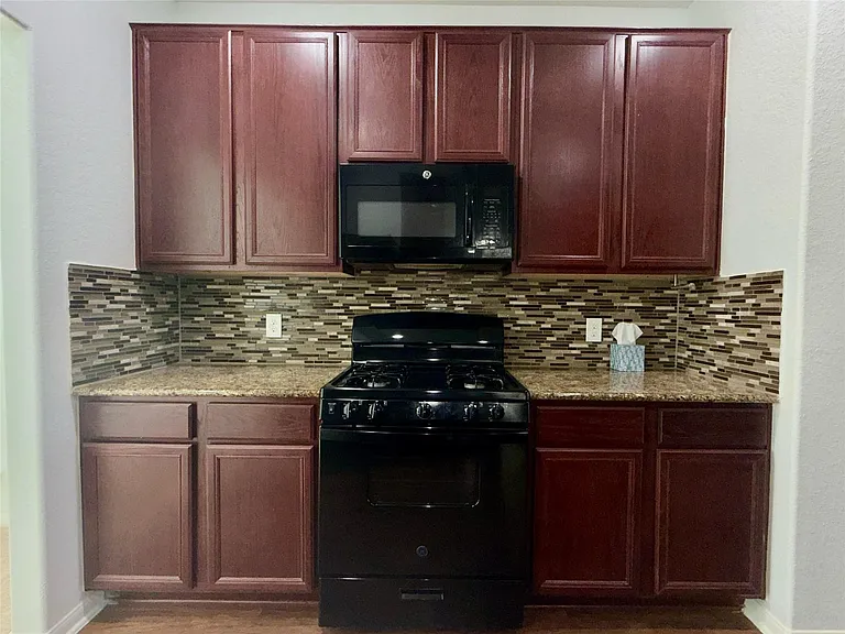 2623 Hunters Side Trl — Photo 11