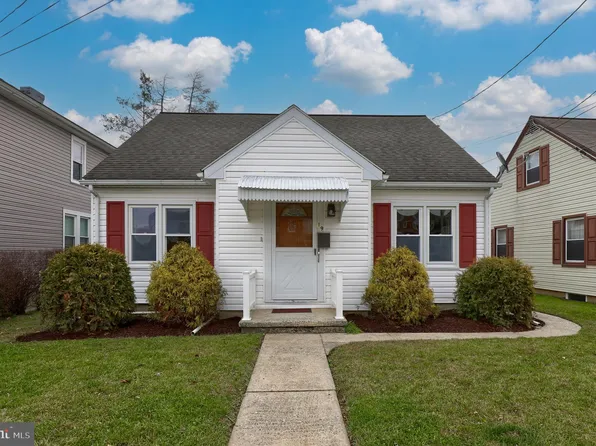 19 S Fulton St, Manheim, PA 17545