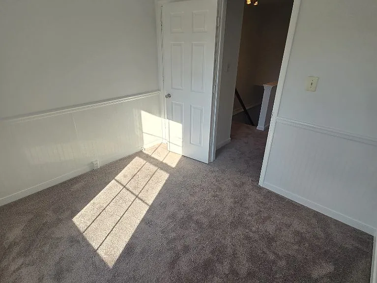 5 Warthens Way — Photo 21