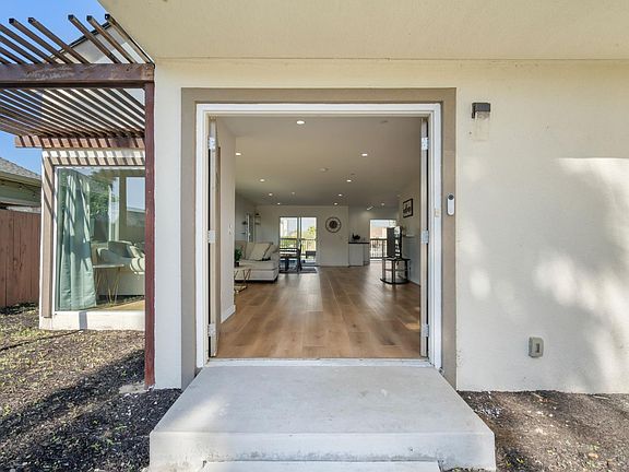 5th image of 1642 Dune Point Court