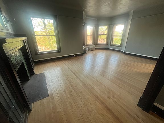 4th image of 4958 S Michigan Ave #3S