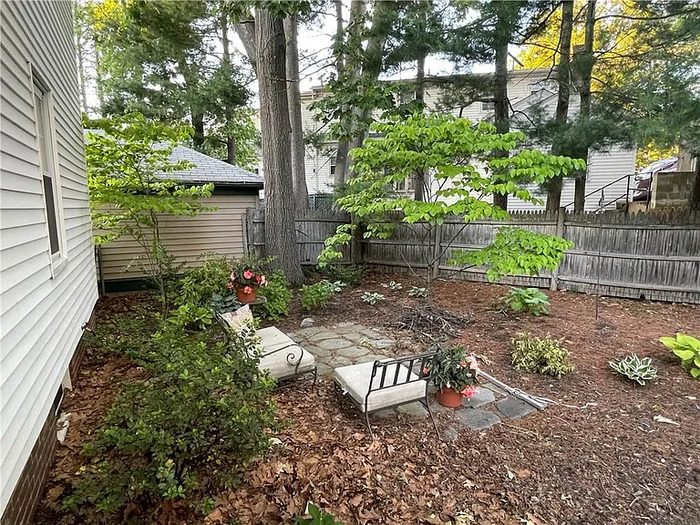 443 River Ave — Photo 18