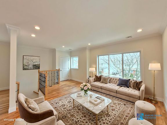 2nd image of 288 Eltingville Blvd #2